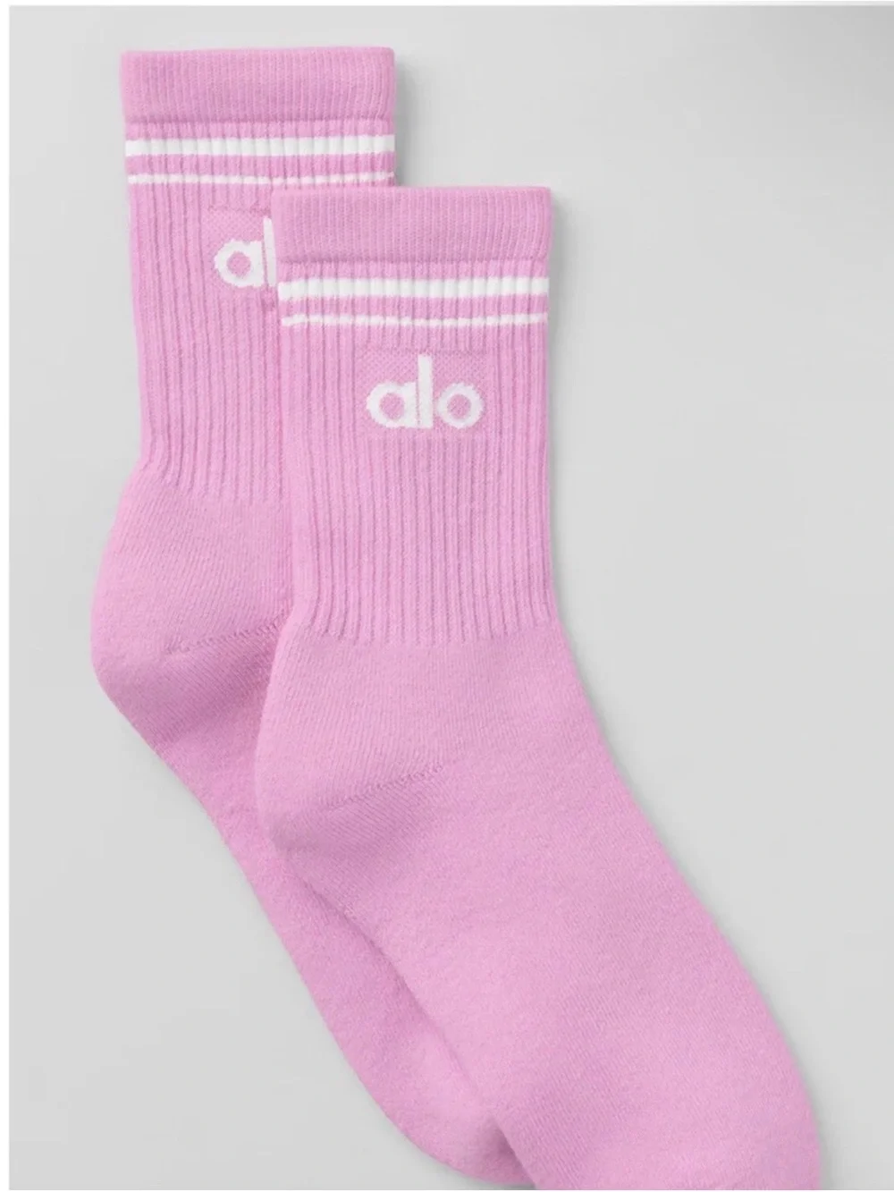 Alo Yoga Unisex Half-Crew Throwback Socks Sweet Pink/ White Size Medium NEW
